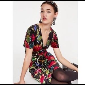 Zara Trafuluc Floral Velvet Midi Dress